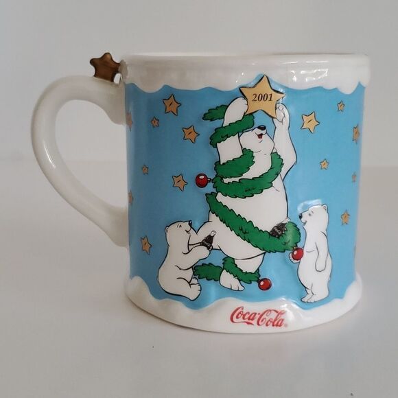 Vintage 2001 Coca Cola Mug  Polar Bear Christmas Holiday Scene - Picture 2 of 11
